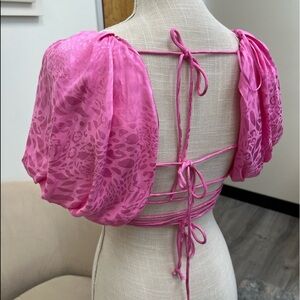 💗🌸Skyler + Madison 💗🌸Pink Blouse with Lace up back